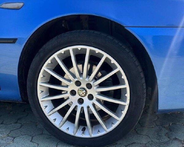 Синій Альфа Ромео 147, об'ємом двигуна 1.6 л та пробігом 0 тис. км за 3500 $, фото 5 на Automoto.ua