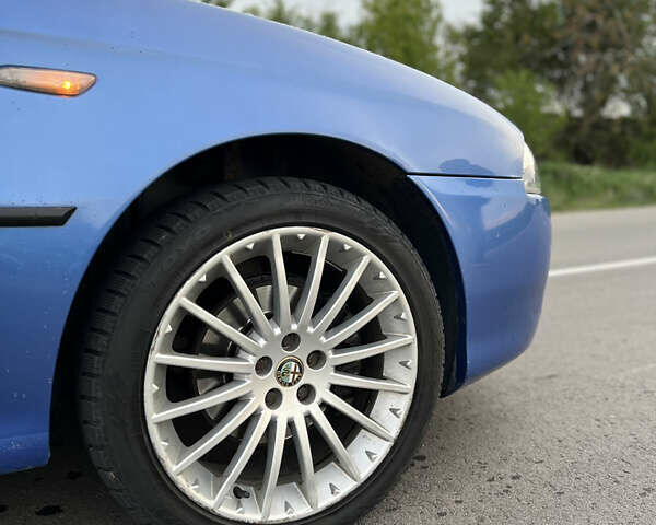 Синий Альфа Ромео 147, объемом двигателя 1.6 л и пробегом 270 тыс. км за 4100 $, фото 17 на Automoto.ua