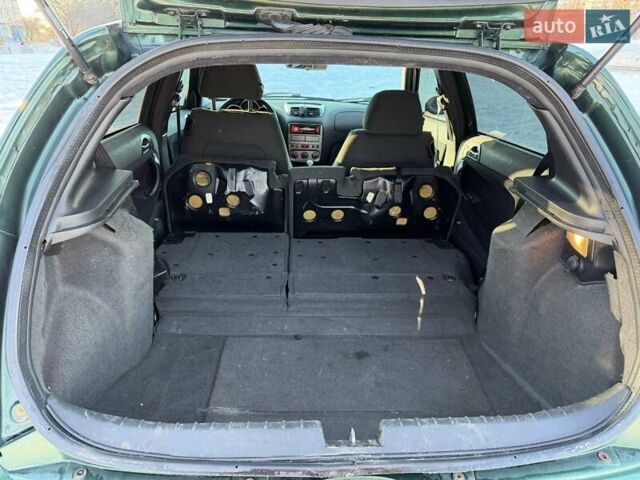 Зеленый Альфа Ромео 147, объемом двигателя 1.6 л и пробегом 232 тыс. км за 4200 $, фото 15 на Automoto.ua