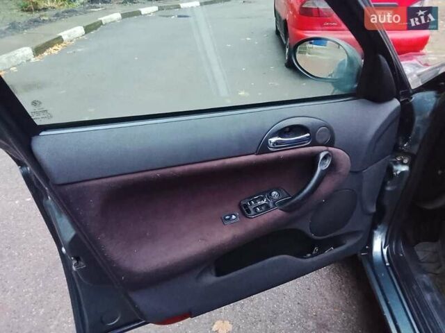 Зеленый Альфа Ромео 147, объемом двигателя 1.6 л и пробегом 255 тыс. км за 1600 $, фото 12 на Automoto.ua