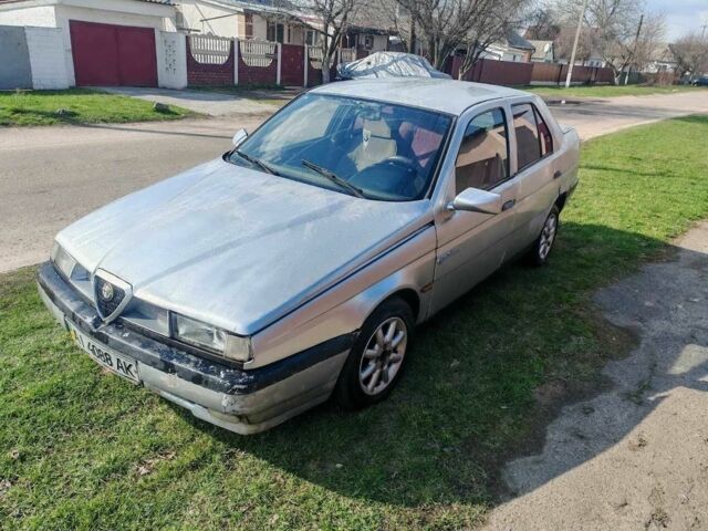 Сірий Альфа Ромео 155, об'ємом двигуна 1.7 л та пробігом 373 тис. км за 800 $, фото 1 на Automoto.ua