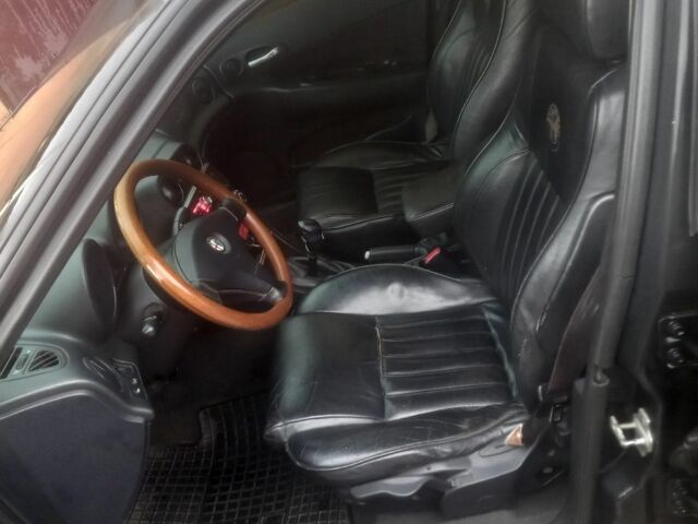 Черный Альфа Ромео 156, объемом двигателя 0 л и пробегом 250 тыс. км за 1435 $, фото 5 на Automoto.ua