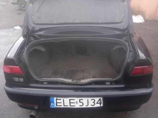 Черный Альфа Ромео 156, объемом двигателя 0 л и пробегом 250 тыс. км за 1435 $, фото 4 на Automoto.ua