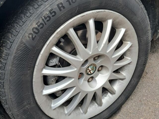 Черный Альфа Ромео 156, объемом двигателя 0 л и пробегом 223 тыс. км за 1899 $, фото 2 на Automoto.ua