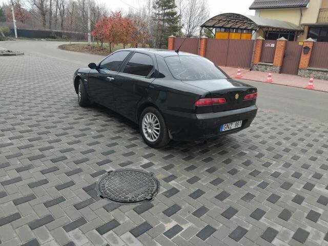 Черный Альфа Ромео 156, объемом двигателя 1.9 л и пробегом 300 тыс. км за 1900 $, фото 3 на Automoto.ua