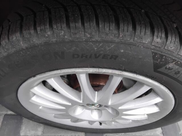 Черный Альфа Ромео 156, объемом двигателя 1.9 л и пробегом 300 тыс. км за 1900 $, фото 8 на Automoto.ua