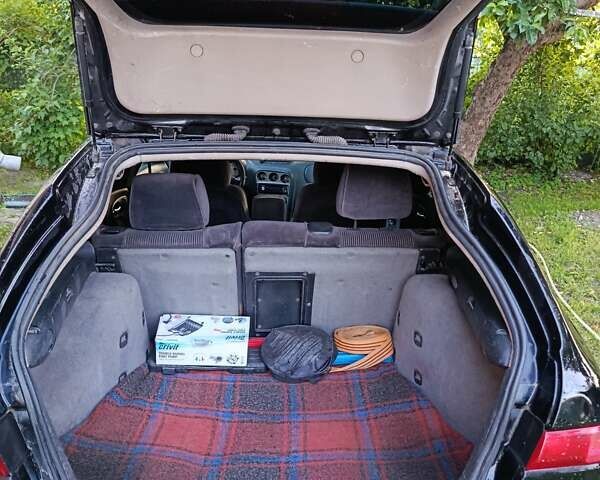 Черный Альфа Ромео 156, объемом двигателя 1.9 л и пробегом 331 тыс. км за 3000 $, фото 3 на Automoto.ua