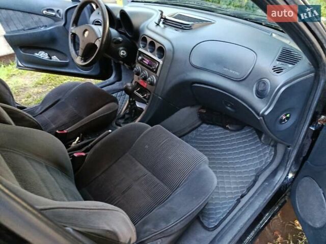 Черный Альфа Ромео 156, объемом двигателя 1.9 л и пробегом 331 тыс. км за 3000 $, фото 5 на Automoto.ua