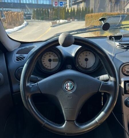 Красный Альфа Ромео 156, объемом двигателя 2 л и пробегом 288 тыс. км за 2800 $, фото 12 на Automoto.ua