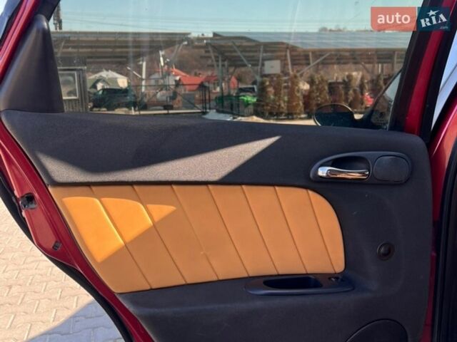 Красный Альфа Ромео 156, объемом двигателя 2 л и пробегом 288 тыс. км за 2600 $, фото 18 на Automoto.ua