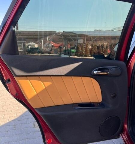 Красный Альфа Ромео 156, объемом двигателя 2 л и пробегом 288 тыс. км за 2800 $, фото 23 на Automoto.ua