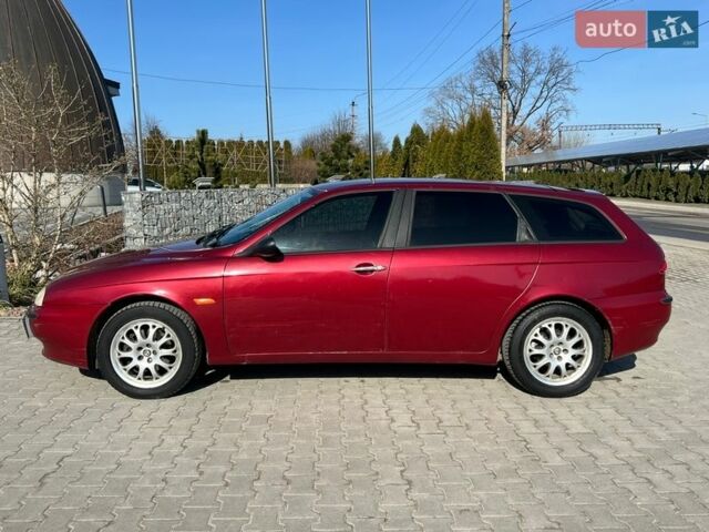 Красный Альфа Ромео 156, объемом двигателя 2 л и пробегом 288 тыс. км за 2800 $, фото 6 на Automoto.ua