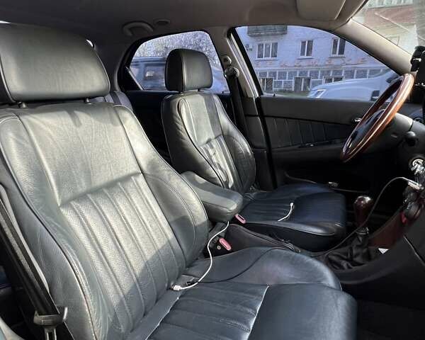 Альфа Ромео 156, объемом двигателя 2 л и пробегом 220 тыс. км за 3300 $, фото 3 на Automoto.ua