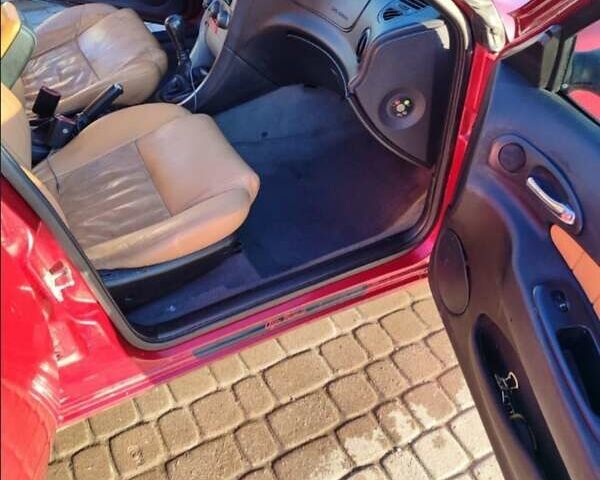 Альфа Ромео 156, объемом двигателя 2 л и пробегом 301 тыс. км за 2999 $, фото 1 на Automoto.ua