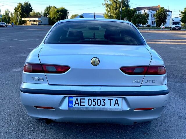 Сірий Альфа Ромео 156, об'ємом двигуна 2.4 л та пробігом 314 тис. км за 2999 $, фото 1 на Automoto.ua