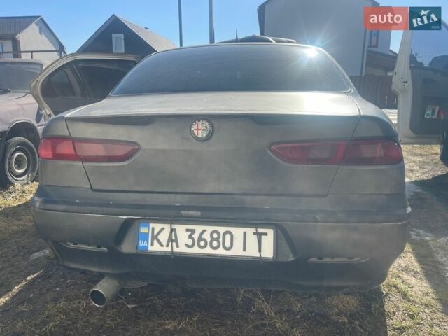 Серый Альфа Ромео 156, объемом двигателя 1.91 л и пробегом 400 тыс. км за 2000 $, фото 2 на Automoto.ua