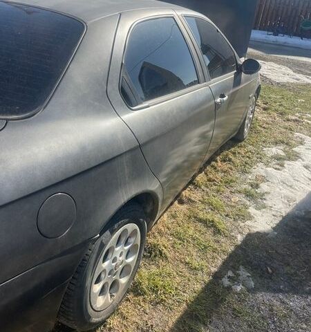 Серый Альфа Ромео 156, объемом двигателя 1.91 л и пробегом 400 тыс. км за 2000 $, фото 6 на Automoto.ua