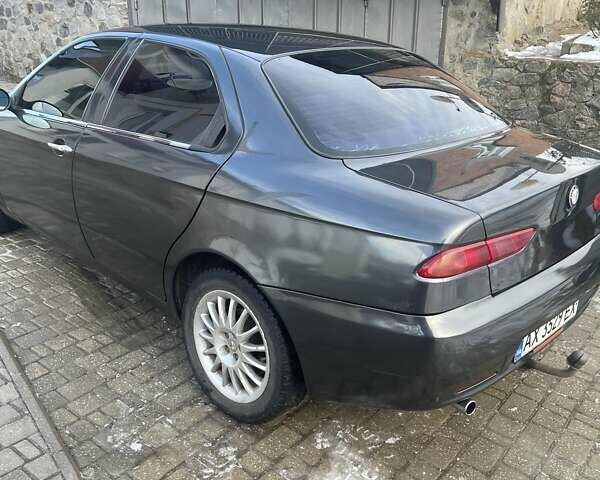 Серый Альфа Ромео 156, объемом двигателя 1.75 л и пробегом 490 тыс. км за 2400 $, фото 8 на Automoto.ua