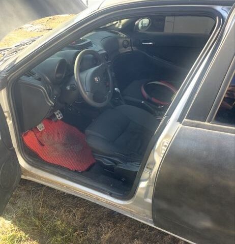 Серый Альфа Ромео 156, объемом двигателя 1.9 л и пробегом 3 тыс. км за 2000 $, фото 6 на Automoto.ua