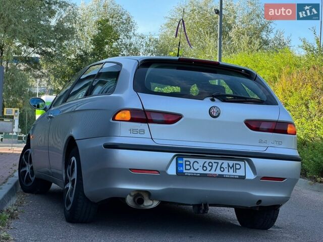 Серый Альфа Ромео 156, объемом двигателя 2.4 л и пробегом 460 тыс. км за 3500 $, фото 27 на Automoto.ua