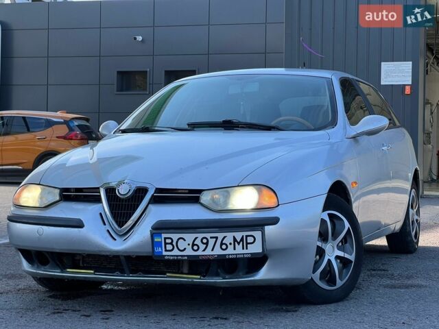 Серый Альфа Ромео 156, объемом двигателя 2.4 л и пробегом 460 тыс. км за 3500 $, фото 2 на Automoto.ua