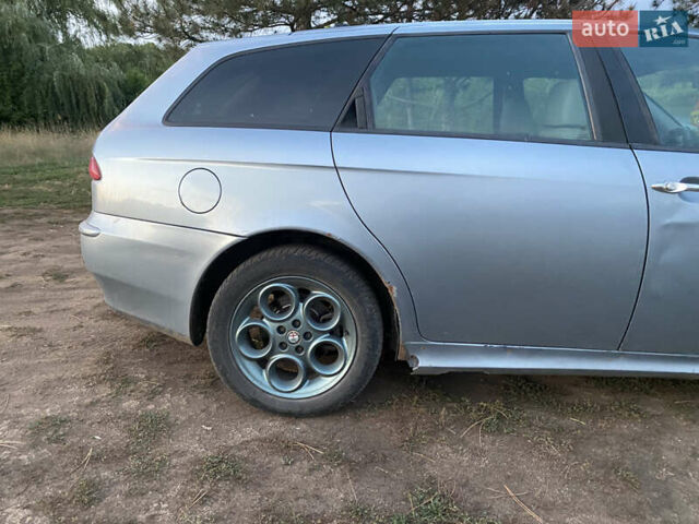 Альфа Ромео 156 2002 в Бобринце на Automoto.ua Серый Альфа Ромео 156, объемом двигателя 1.91 л и пробегом 530 тыс. км за 3300 $, фото 2 на Automoto.ua
