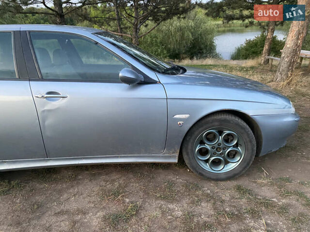 Альфа Ромео 156 2002 в Бобринце на Automoto.ua Серый Альфа Ромео 156, объемом двигателя 1.91 л и пробегом 530 тыс. км за 3300 $, фото 1 на Automoto.ua