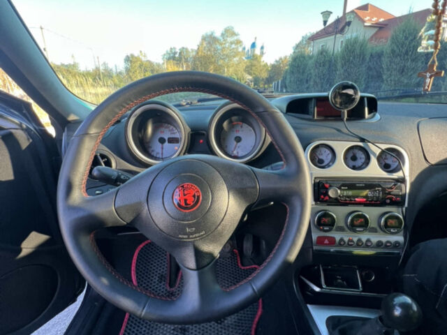 Сірий Альфа Ромео 156, об'ємом двигуна 1.91 л та пробігом 420 тис. км за 2900 $, фото 8 на Automoto.ua