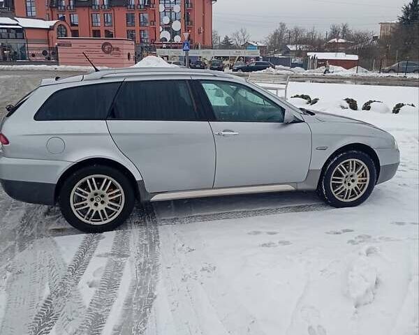Серый Альфа Ромео 156, объемом двигателя 1.91 л и пробегом 266 тыс. км за 4800 $, фото 17 на Automoto.ua