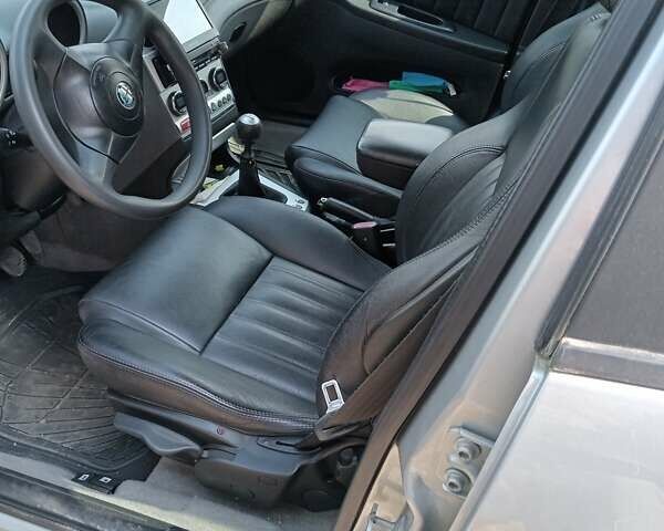 Сірий Альфа Ромео 156, об'ємом двигуна 1.9 л та пробігом 263 тис. км за 4200 $, фото 9 на Automoto.ua