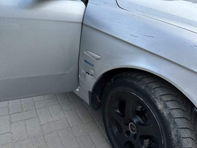 Серый Альфа Ромео 156, объемом двигателя 1.9 л и пробегом 205 тыс. км за 2257 $, фото 7 на Automoto.ua