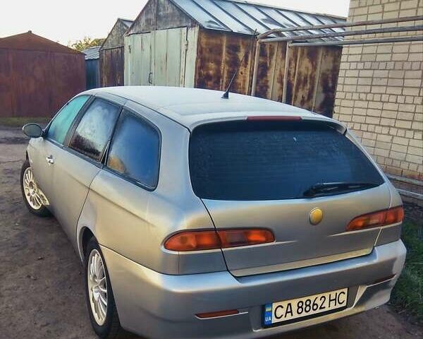 Серый Альфа Ромео 156, объемом двигателя 1.9 л и пробегом 280 тыс. км за 4800 $, фото 4 на Automoto.ua