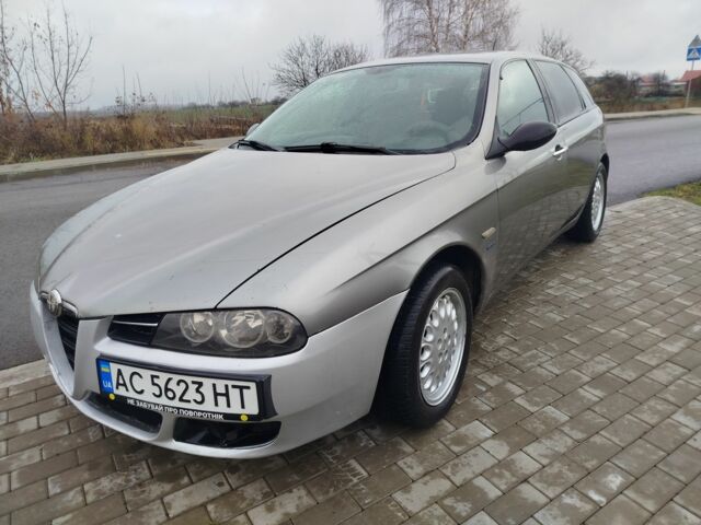 Серый Альфа Ромео 156, объемом двигателя 1.9 л и пробегом 300 тыс. км за 2999 $, фото 7 на Automoto.ua