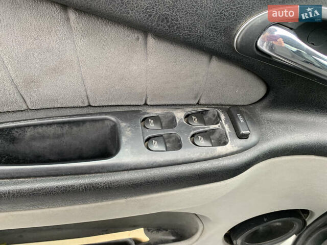 Серый Альфа Ромео 156, объемом двигателя 1.91 л и пробегом 310 тыс. км за 2900 $, фото 19 на Automoto.ua