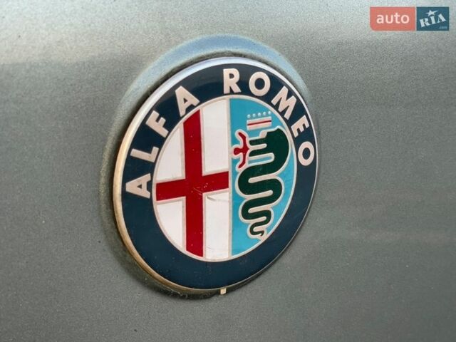 Серый Альфа Ромео 156, объемом двигателя 1.9 л и пробегом 332 тыс. км за 2700 $, фото 9 на Automoto.ua