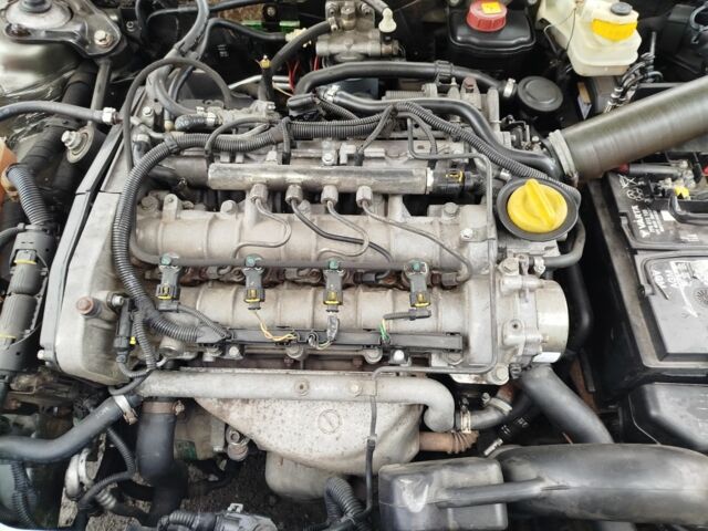 Серый Альфа Ромео 156, объемом двигателя 1.9 л и пробегом 300 тыс. км за 2999 $, фото 18 на Automoto.ua