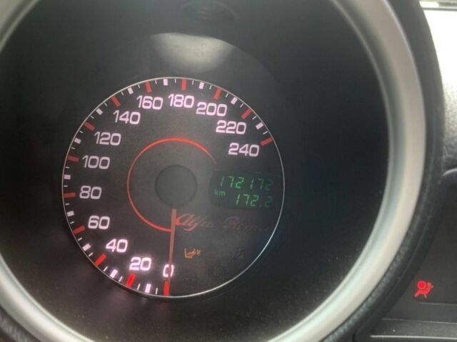 Синій Альфа Ромео 156, об'ємом двигуна 1.7 л та пробігом 180 тис. км за 2000 $, фото 12 на Automoto.ua