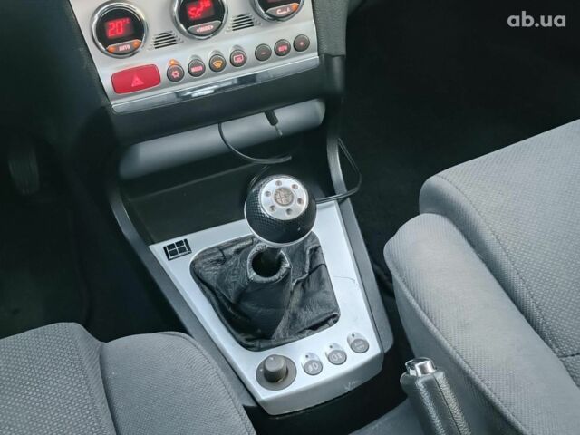 Синий Альфа Ромео 156, объемом двигателя 2 л и пробегом 138 тыс. км за 3890 $, фото 17 на Automoto.ua