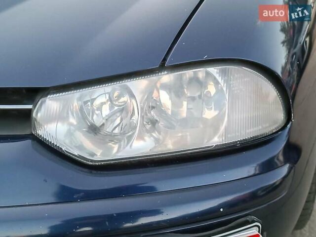 Альфа Ромео 156 2002 в Харькове на Automoto.ua Синий Альфа Ромео 156, объемом двигателя 2 л и пробегом 138 тыс. км за 3890 $, фото 5 на Automoto.ua