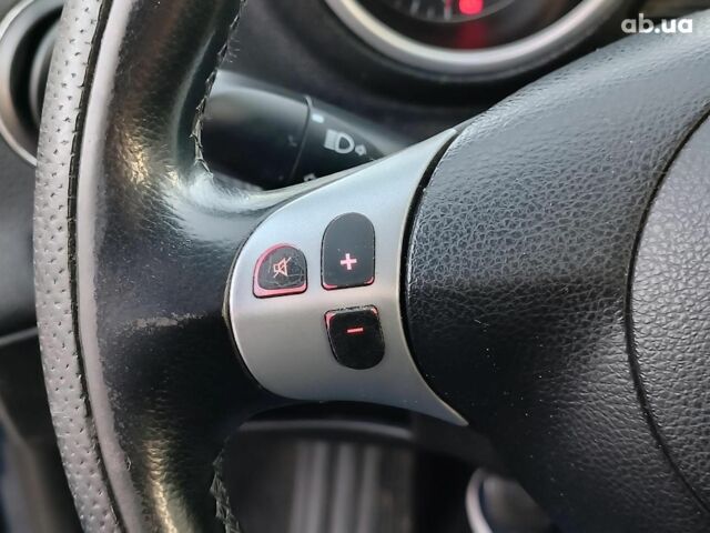 Синий Альфа Ромео 156, объемом двигателя 2 л и пробегом 138 тыс. км за 3890 $, фото 23 на Automoto.ua