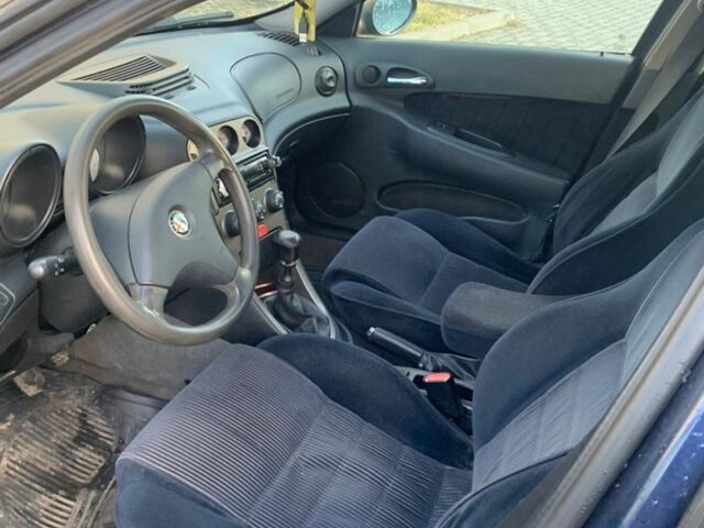 Синій Альфа Ромео 156, об'ємом двигуна 1.9 л та пробігом 350 тис. км за 1599 $, фото 5 на Automoto.ua