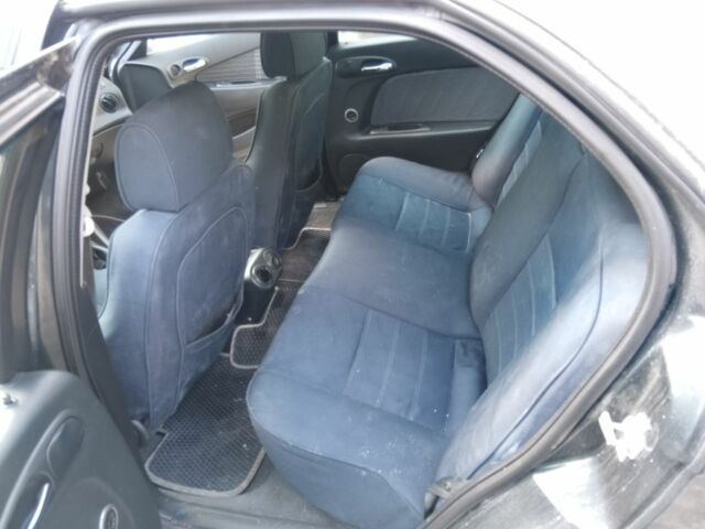 Зеленый Альфа Ромео 156, объемом двигателя 1.9 л и пробегом 300 тыс. км за 1000 $, фото 5 на Automoto.ua