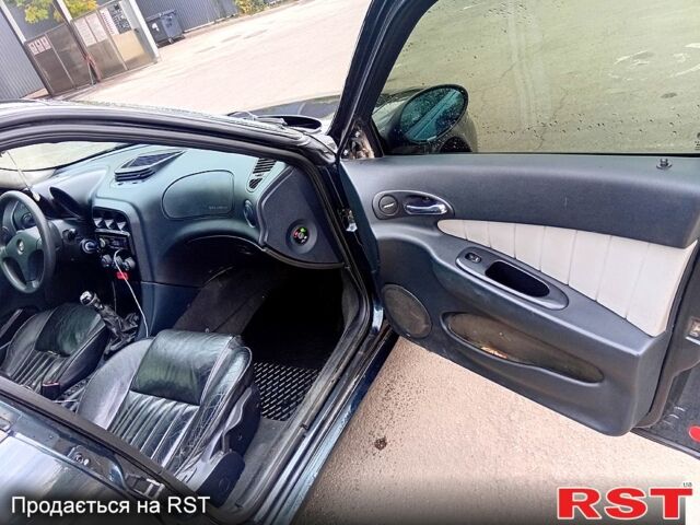 Альфа Ромео 156 1999 в Кропивницком (Кировограде) на Automoto.ua Зеленый Альфа Ромео 156, объемом двигателя 1.6 л и пробегом 350 тыс. км за 3500 $, фото 5 на Automoto.ua