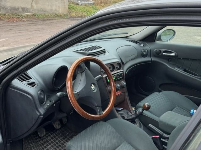 Зеленый Альфа Ромео 156, объемом двигателя 2.4 л и пробегом 250 тыс. км за 2200 $, фото 3 на Automoto.ua