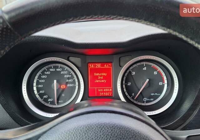 Белый Альфа Ромео 159, объемом двигателя 1.99 л и пробегом 311 тыс. км за 6999 $, фото 17 на Automoto.ua