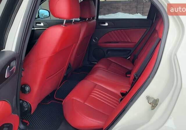 Белый Альфа Ромео 159, объемом двигателя 1.99 л и пробегом 311 тыс. км за 6999 $, фото 11 на Automoto.ua