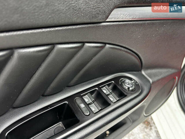 Білий Альфа Ромео 159, об'ємом двигуна 2.4 л та пробігом 216 тис. км за 10590 $, фото 17 на Automoto.ua