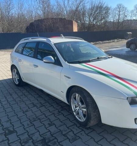 Белый Альфа Ромео 159, объемом двигателя 1.96 л и пробегом 203 тыс. км за 5900 $, фото 2 на Automoto.ua