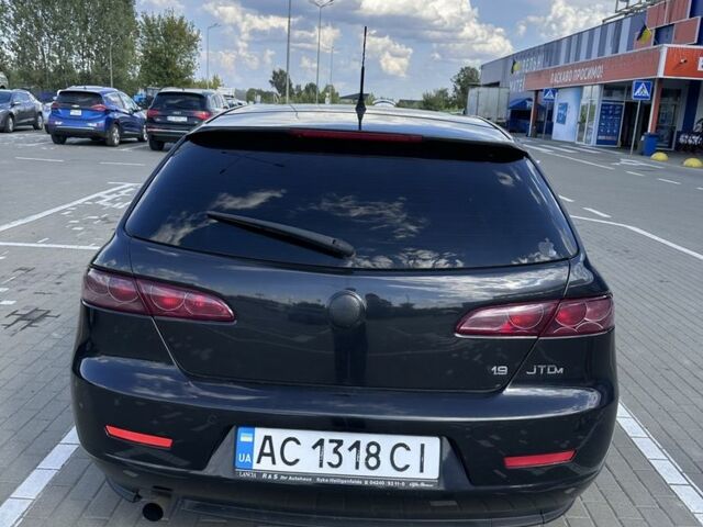 Чорний Альфа Ромео 159, об'ємом двигуна 1.9 л та пробігом 270 тис. км за 5374 $, фото 3 на Automoto.ua