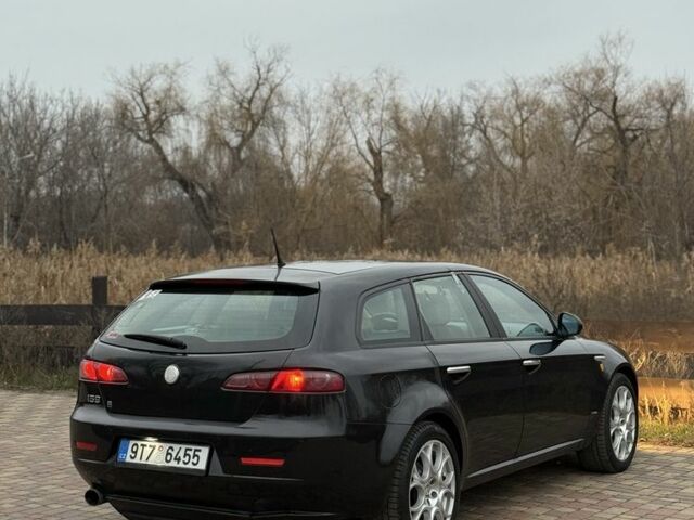 Чорний Альфа Ромео 159, об'ємом двигуна 1.9 л та пробігом 169 тис. км за 3250 $, фото 5 на Automoto.ua